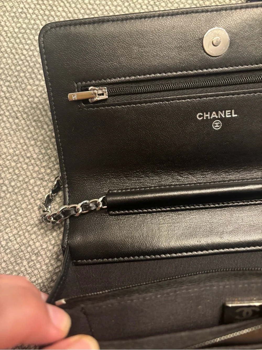 CHANEL classic quilted